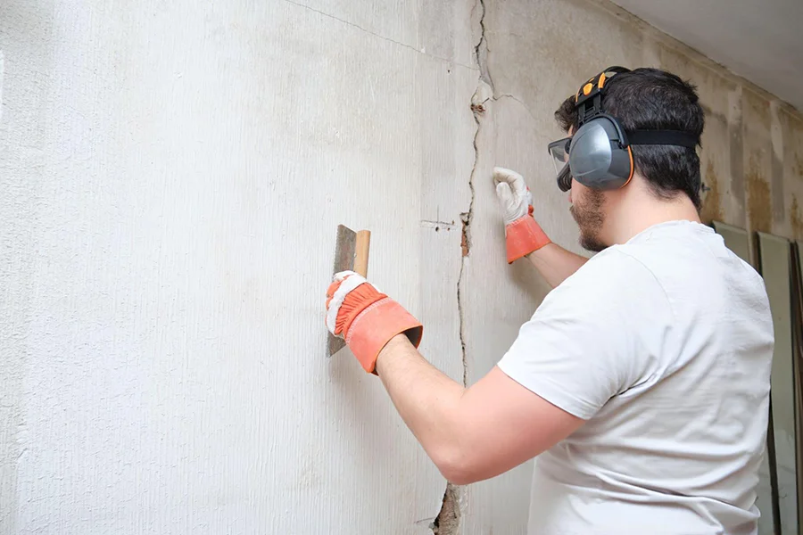 Cracked Wall / Structural Repair in Winchester, TN